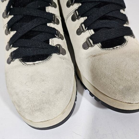 Bionica Diablo Suede Lace Up Boots in Moonbeam White - Picture 5 of 12